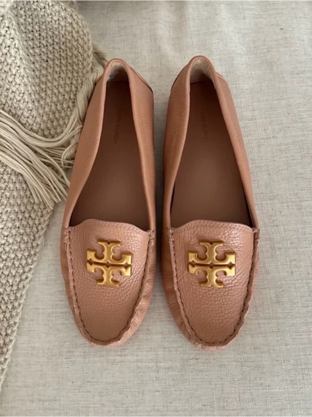 Tory Burch Blush Pink Leather Logo Loafers with box size 7 with box - Picture 5 of 16